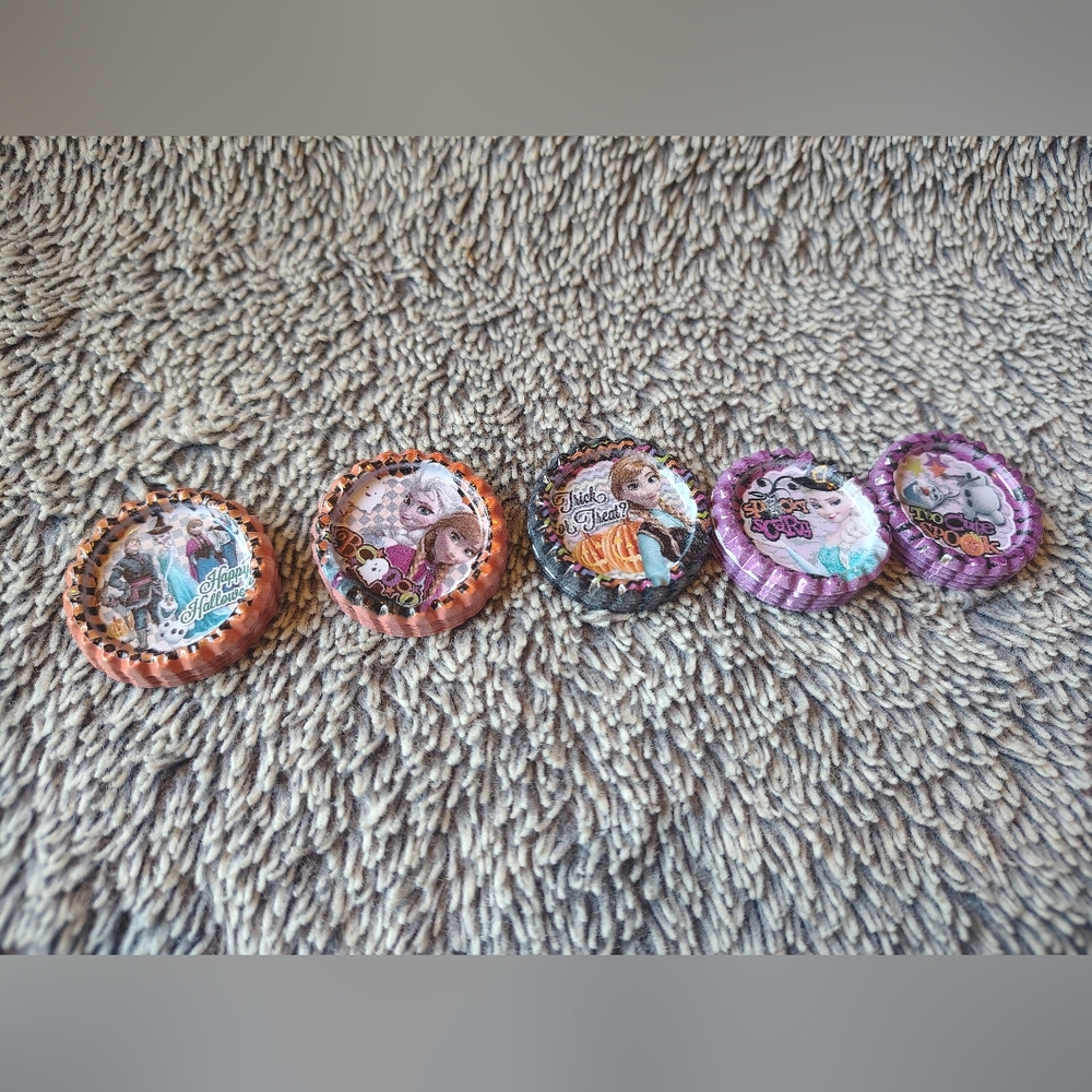 Frozen Bottle Caps (Halloween Theme)